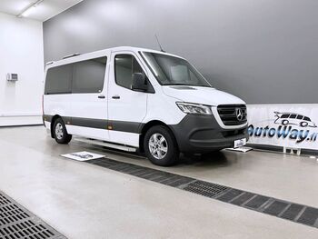 Mercedes-Benz Sprinter 2025