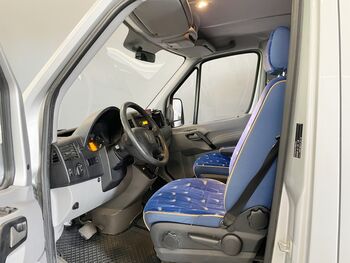 Mercedes-Benz Sprinter 2013