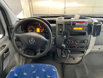 Mercedes-Benz Sprinter 2013