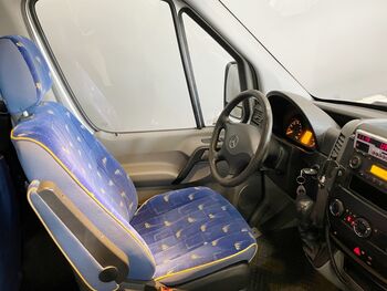 Mercedes-Benz Sprinter 2013